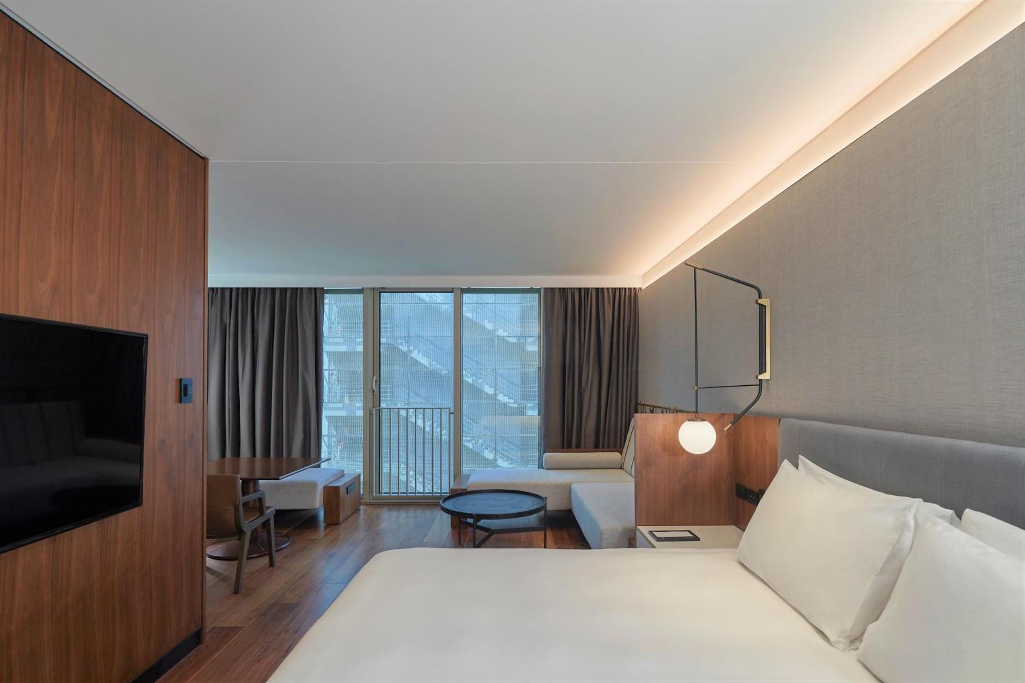 Park Hyatt Auckland Hotel Exterior photo A room at the hotel